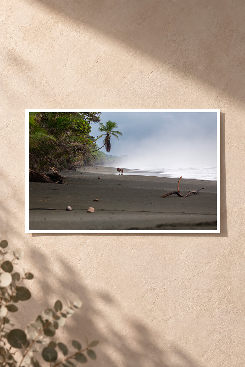 Présentation du tirage Costa Rica sur un mur — simulation